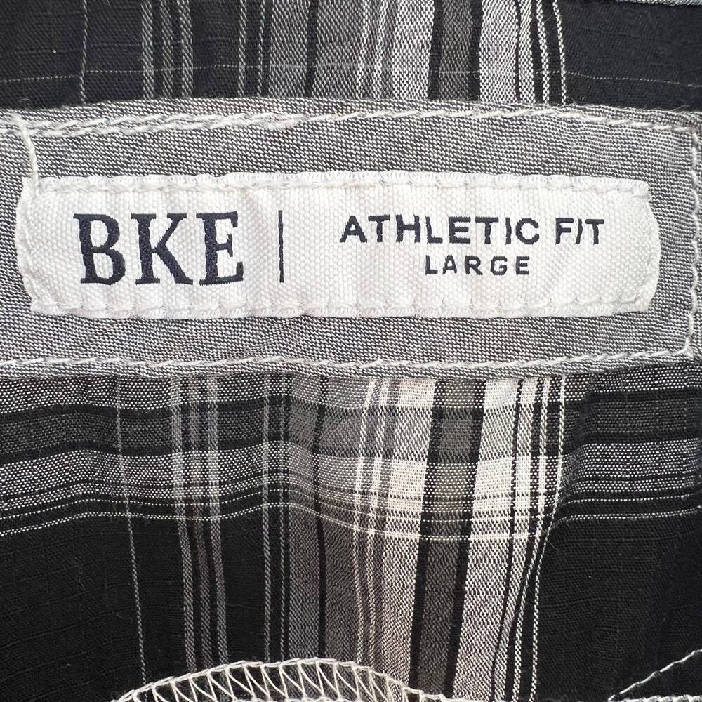 BKE Button Down Shirt Men's Size L Black White Plaid Athletic Fit Western - Picture 13 of 14